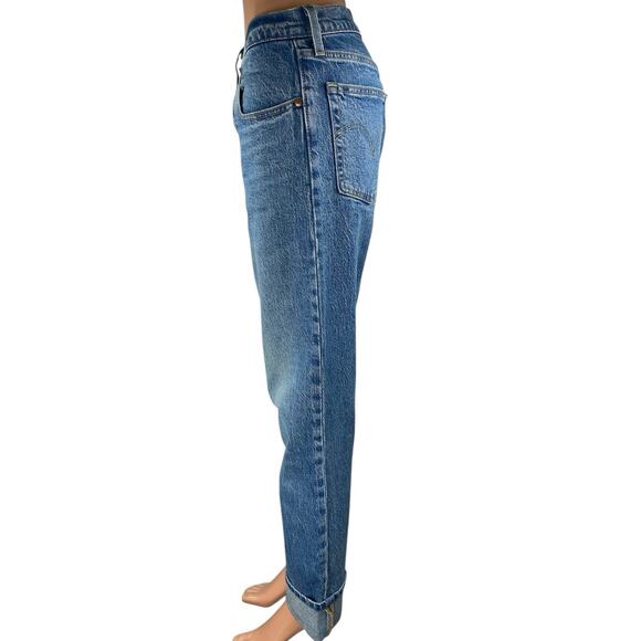 Levi's Women's Blue High Waisted Button Fly Straight Leg Denim Jeans Pants Sz 30 - Picture 2 of 5